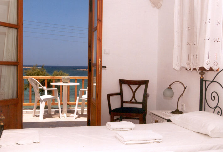 Roussos Beach Hotel Naousa  Habitación foto