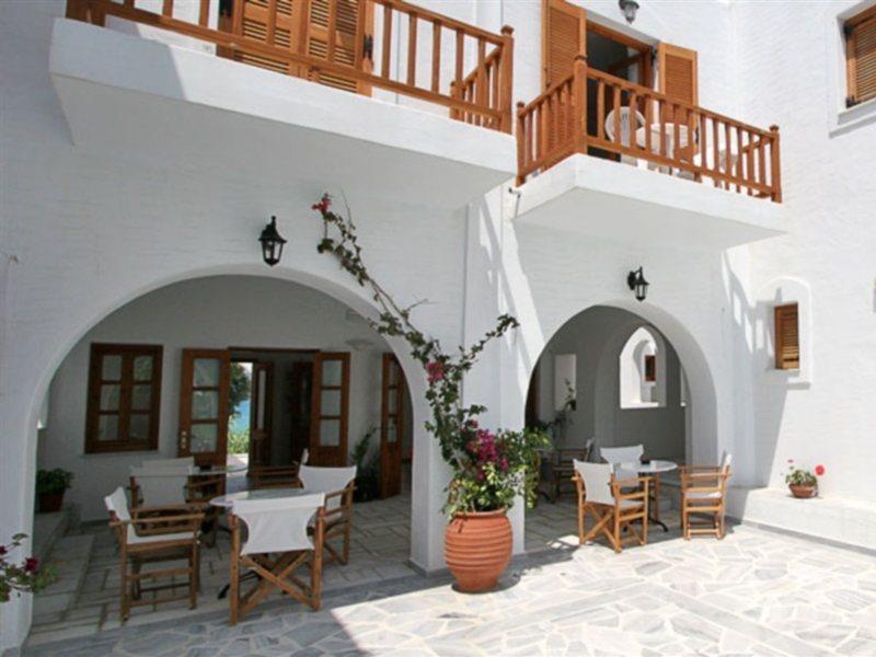 Roussos Beach Hotel Naousa  Exterior foto