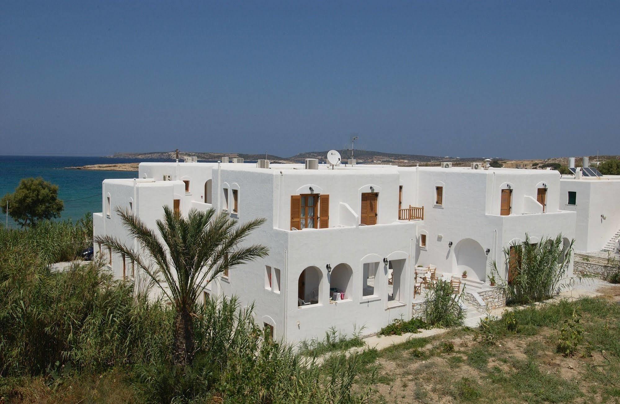 Roussos Beach Hotel Naousa  Exterior foto